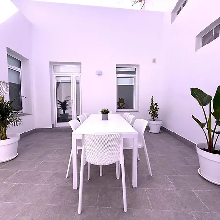 Tropicalidays La Punta House Апартаменты
